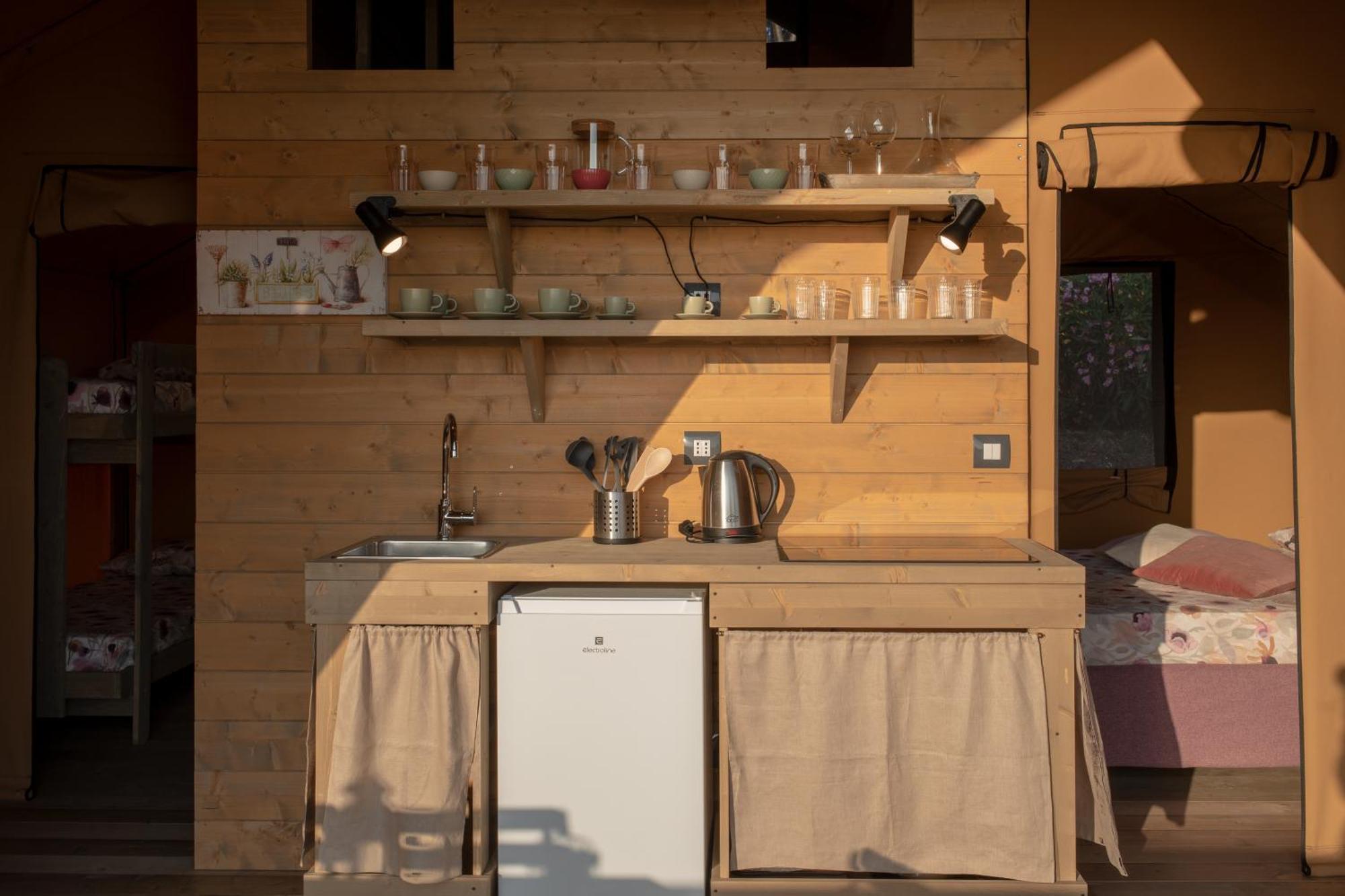 Glamping Debbiare